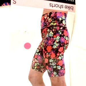 Calvin Klein Women’s Size Small exercise yoga Bike Shorts capri floral New